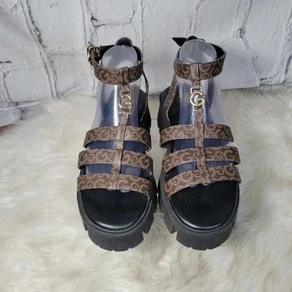 G by‎ GUESS Womens 8.5 Platform 90s 2000s Brown Lug Chunky Sandal Retro Preppy - Picture 5 of 12